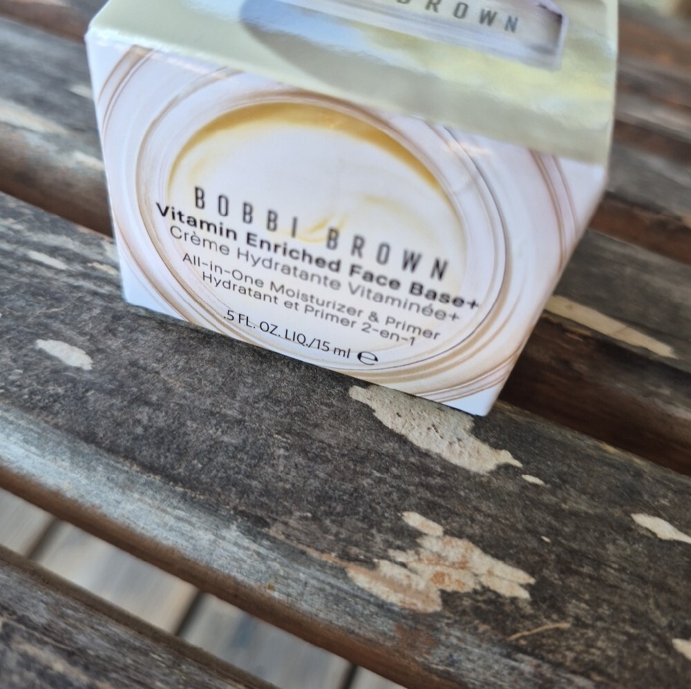 Bobbi Brown Vitamin Enriched Face Base+ Creamy Moisturizer Nwt - Picture 3 of 5